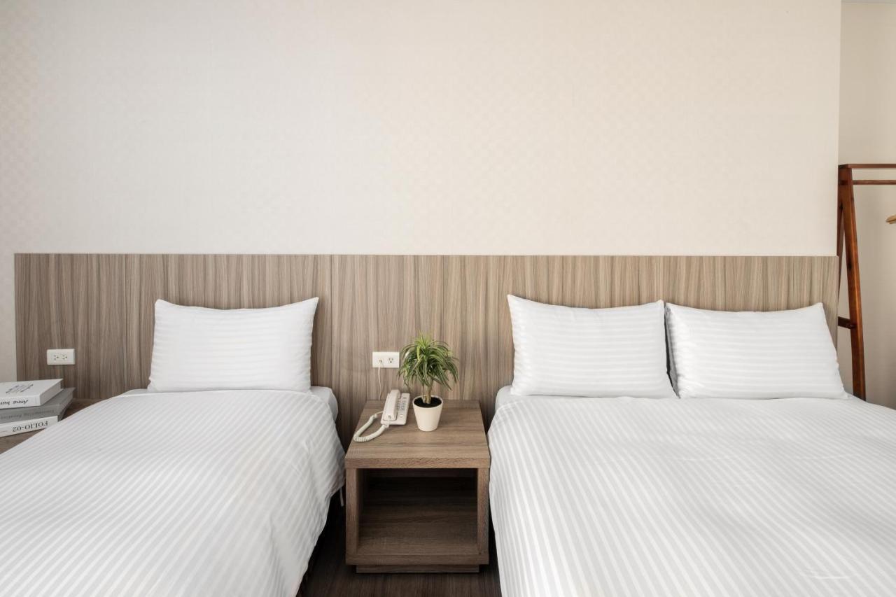 Hotel Brown - Chihkan Branch Tainan Esterno foto