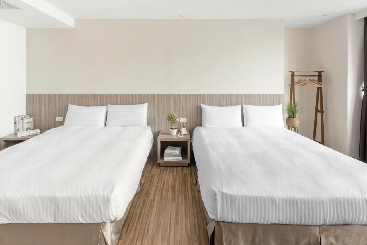 Hotel Brown - Chihkan Branch Tainan Esterno foto