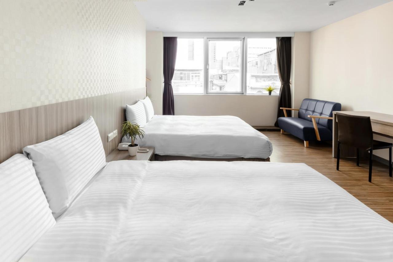 Hotel Brown - Chihkan Branch Tainan Esterno foto