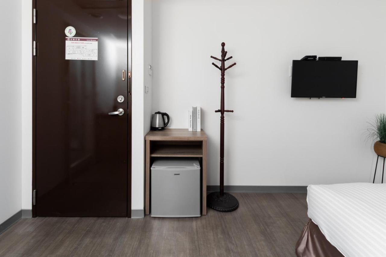 Hotel Brown - Chihkan Branch Tainan Esterno foto