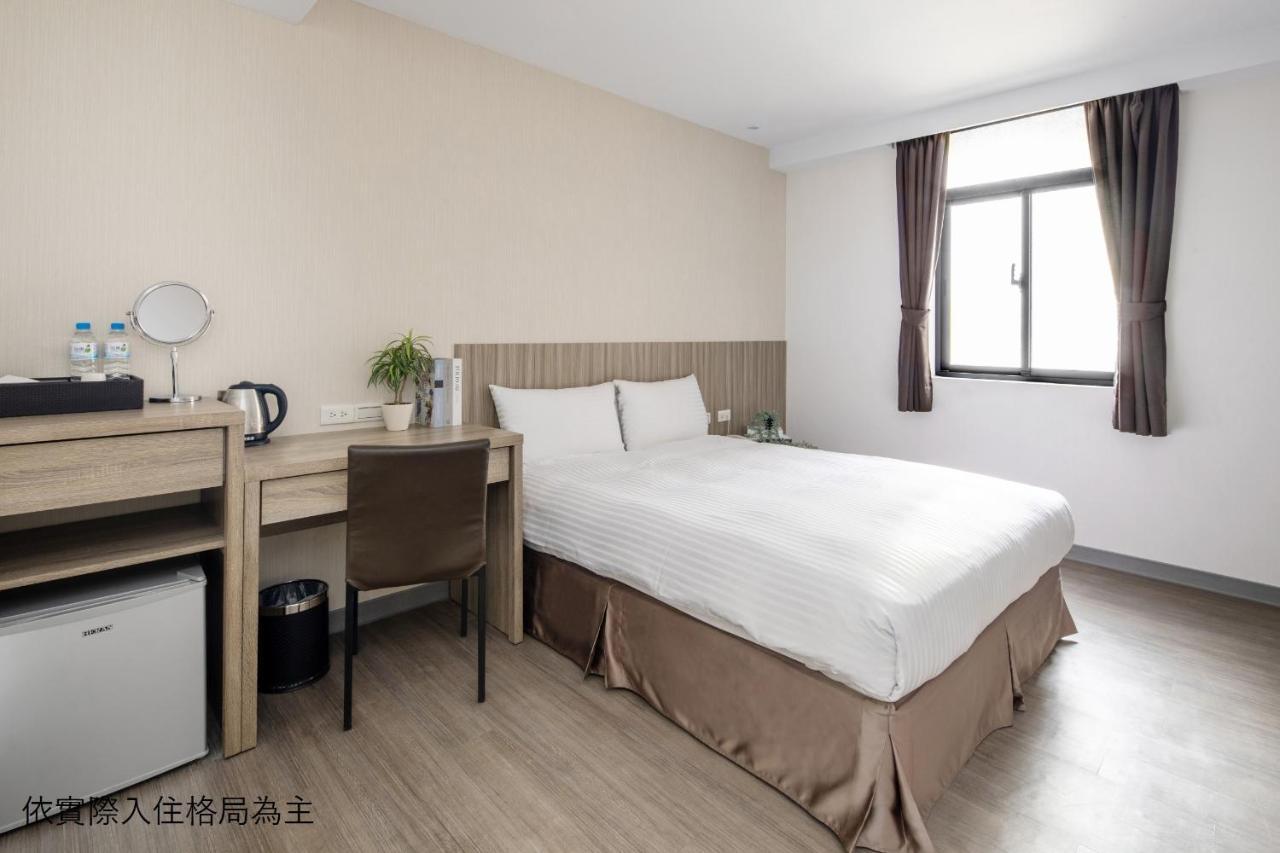 Hotel Brown - Chihkan Branch Tainan Esterno foto