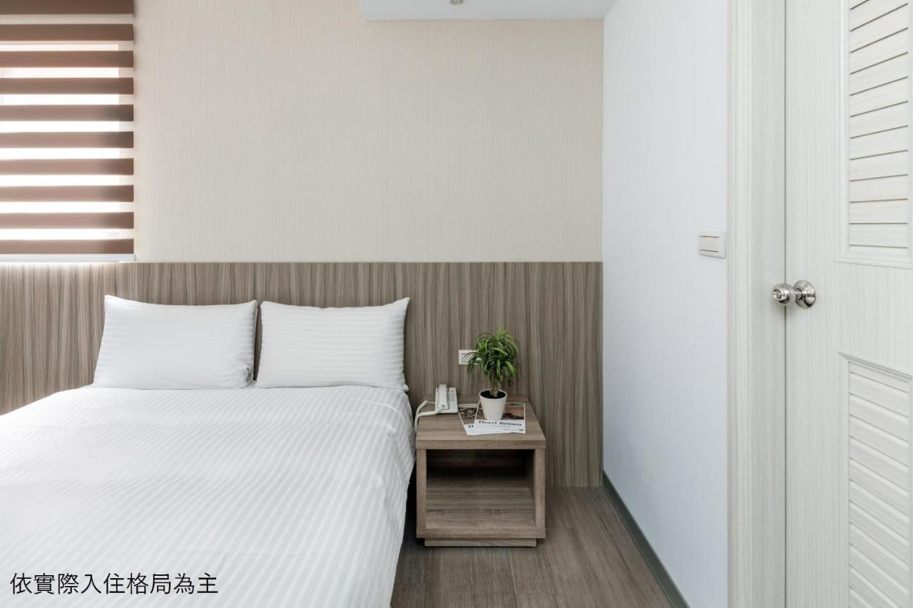 Hotel Brown - Chihkan Branch Tainan Esterno foto