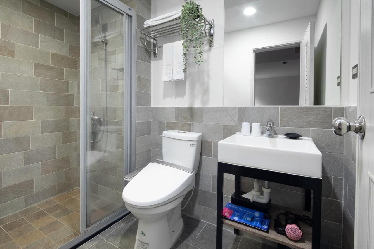 Hotel Brown - Chihkan Branch Tainan Esterno foto